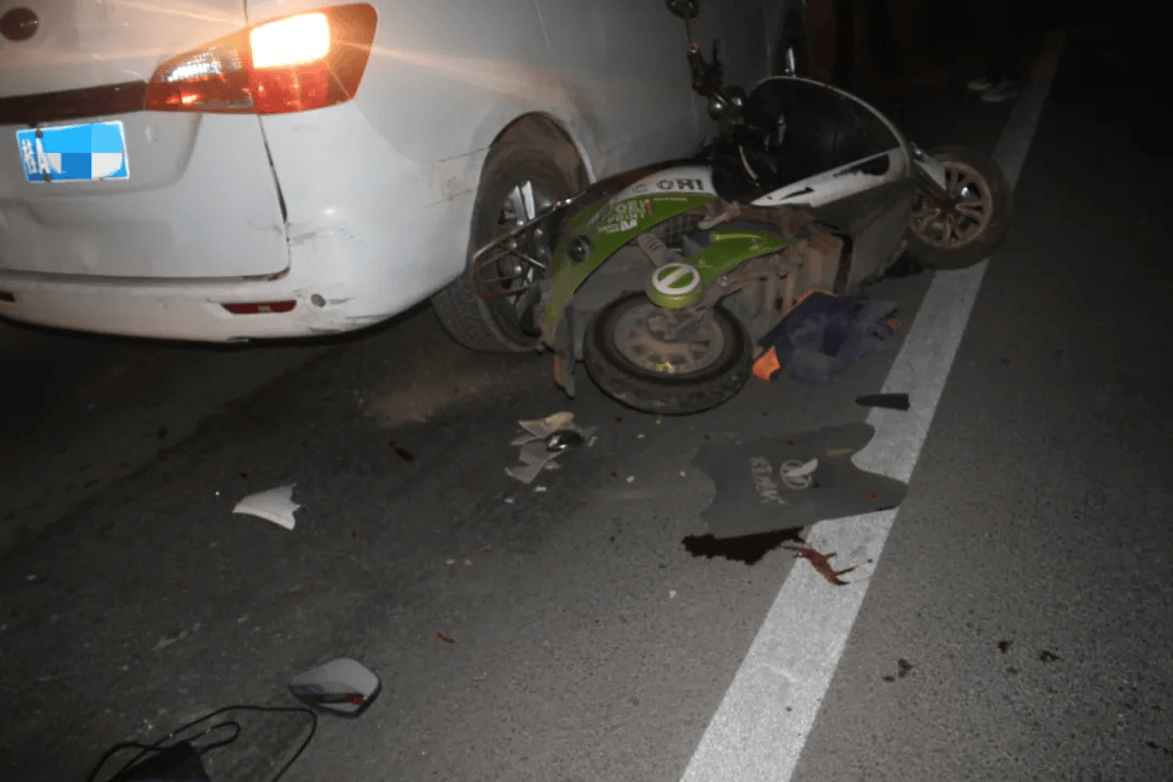 平果男子醉酒驾驶电动车引发事故车损人伤负全责