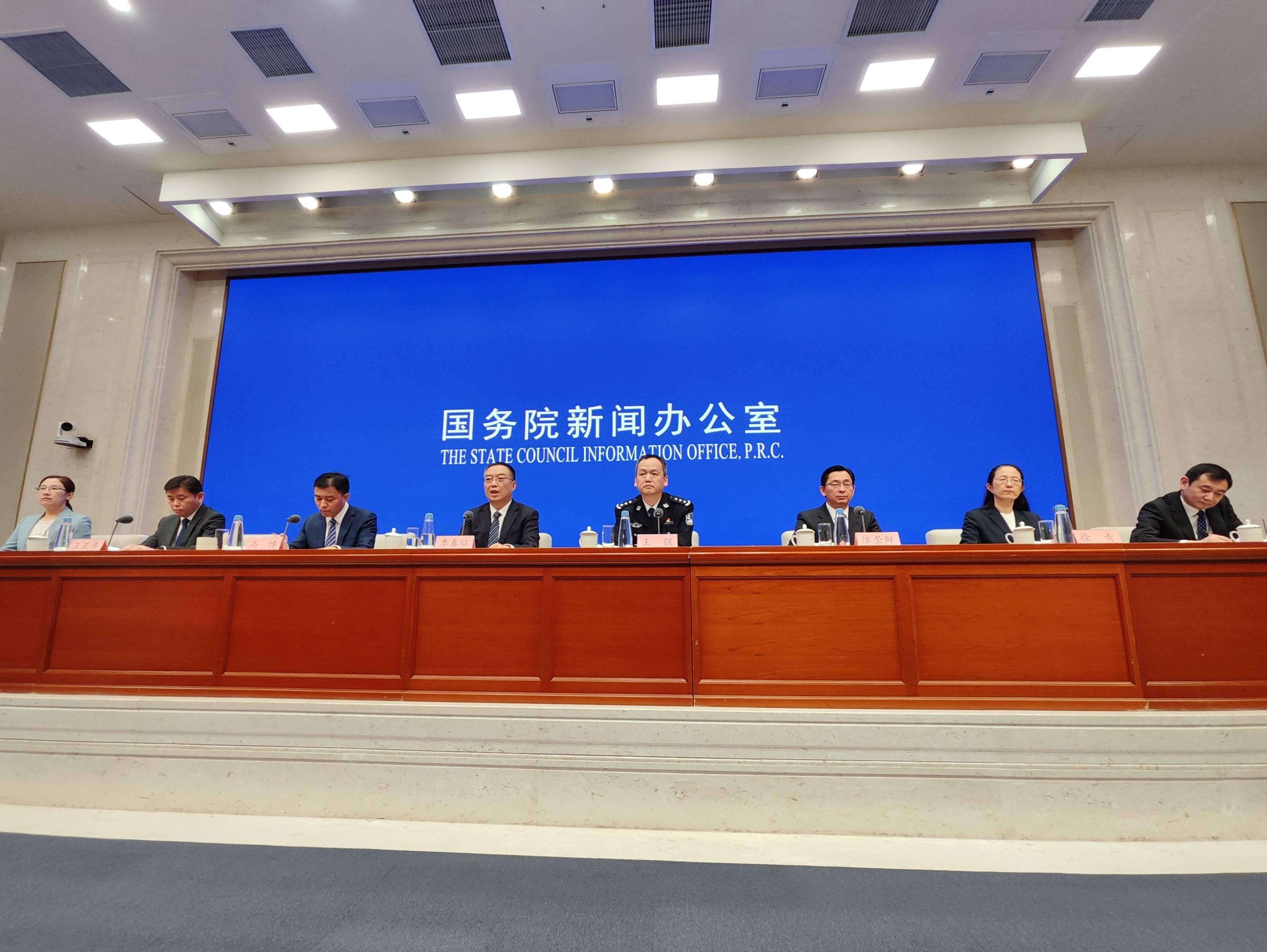 今年春运全社会跨区域人员流动预计将达90亿人次，有望创历史新高