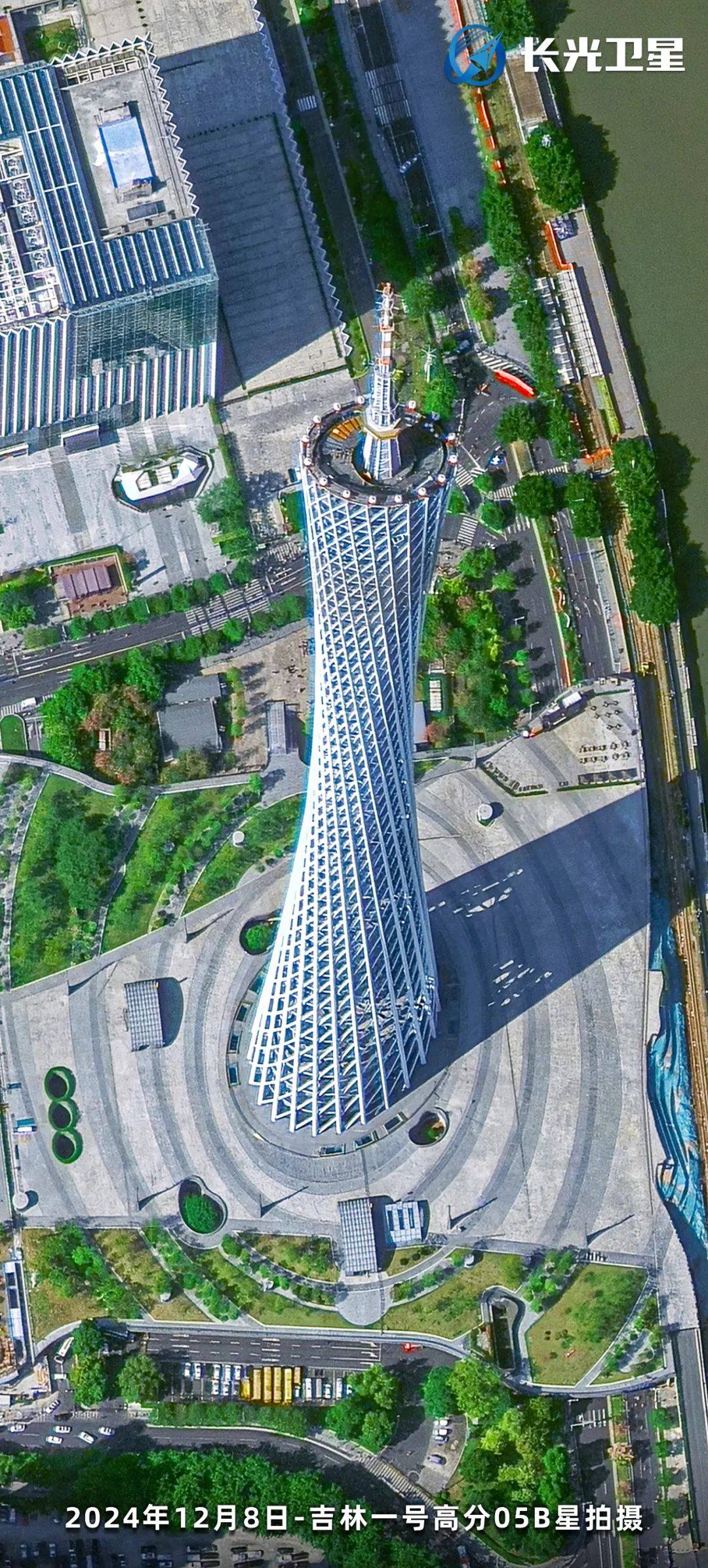 用超清卫星视角瞰世界一线城市