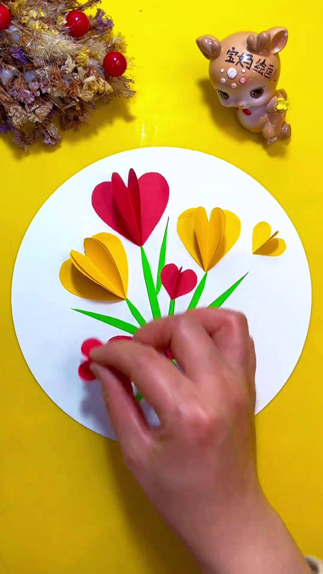 《一束花》三八妇女节花束 康乃馨花束 儿童贴画 女神节手工 幼儿园