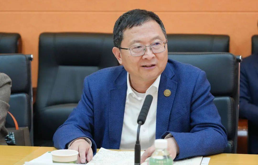 中山大学校长高松一行到中肿开展新春慰问
