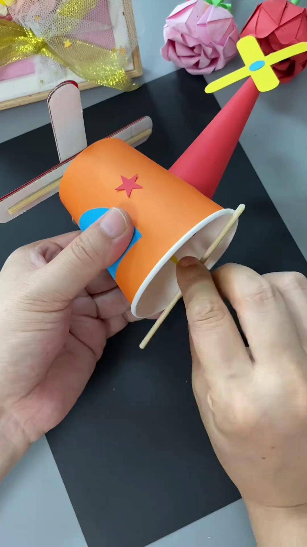 暑假和孩子用纸杯来做好玩的自制玩具吧亲子手工 幼儿手工 儿童创意