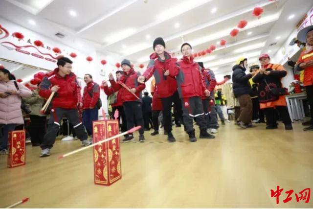 工会驿站里闹元宵一站式关爱户外劳JN江南入口动者(图1)