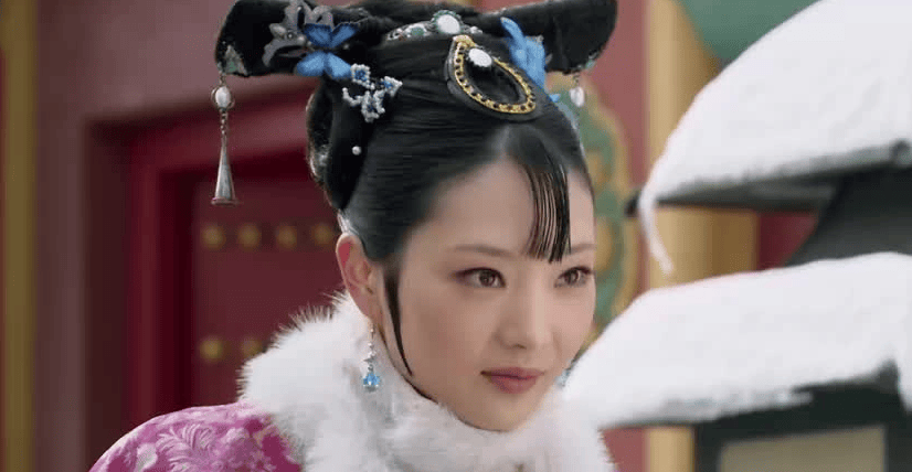 热搜第一！《甄嬛传》女演员镜头被“一剪没”，此前曾鞠躬道歉，已被警方行政拘留