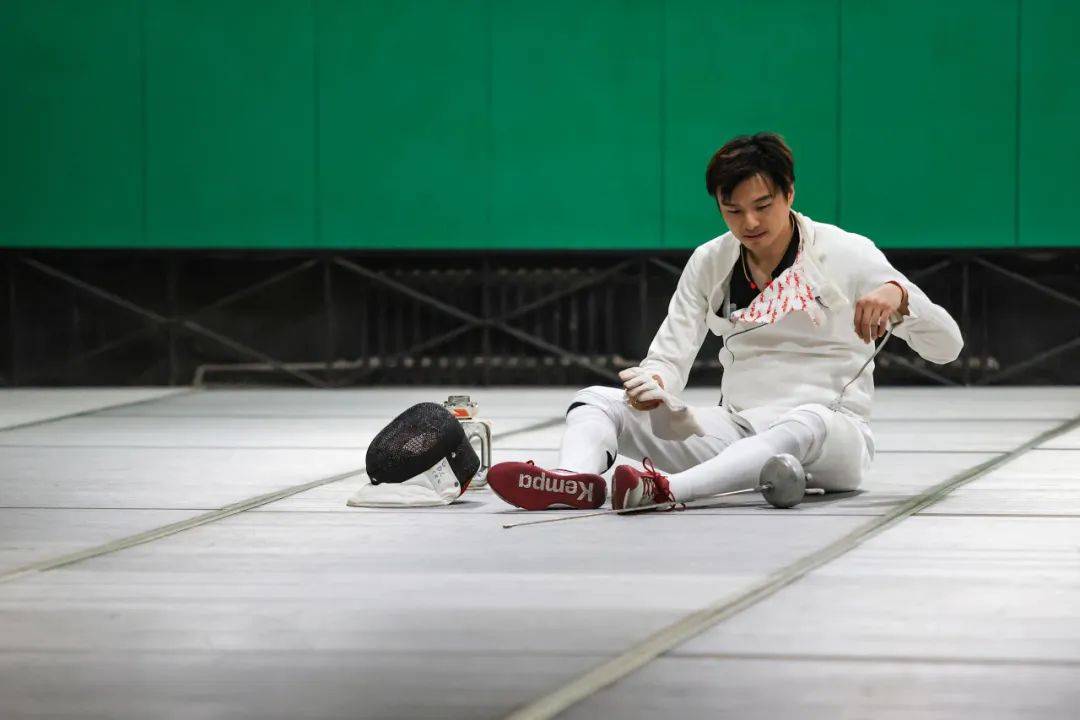 新乐体|体坛德育人物系列专题之董超:剑气如虹贯长空