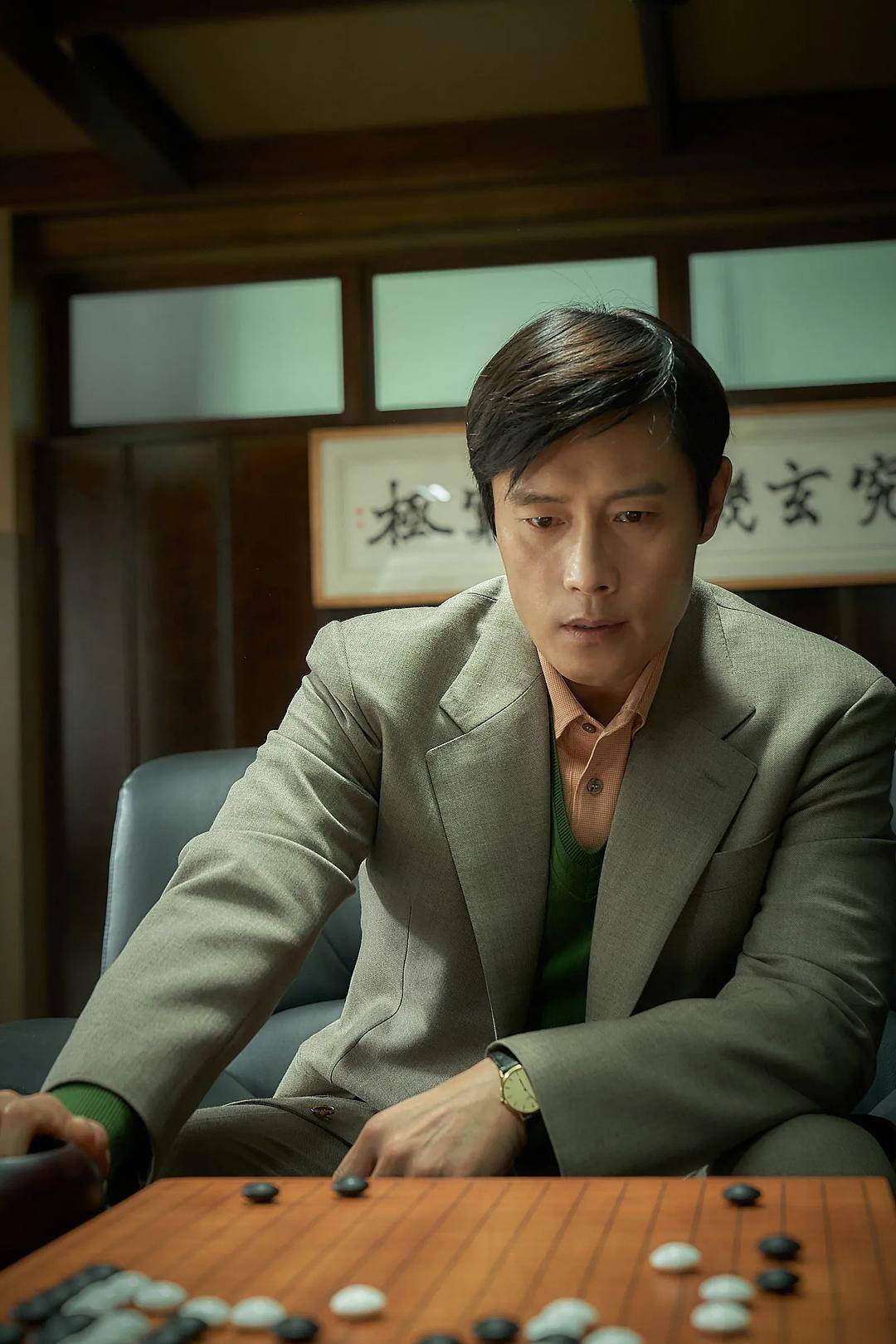 李秉宪《胜负》首曝预告 主演刘亚仁已从监狱获释