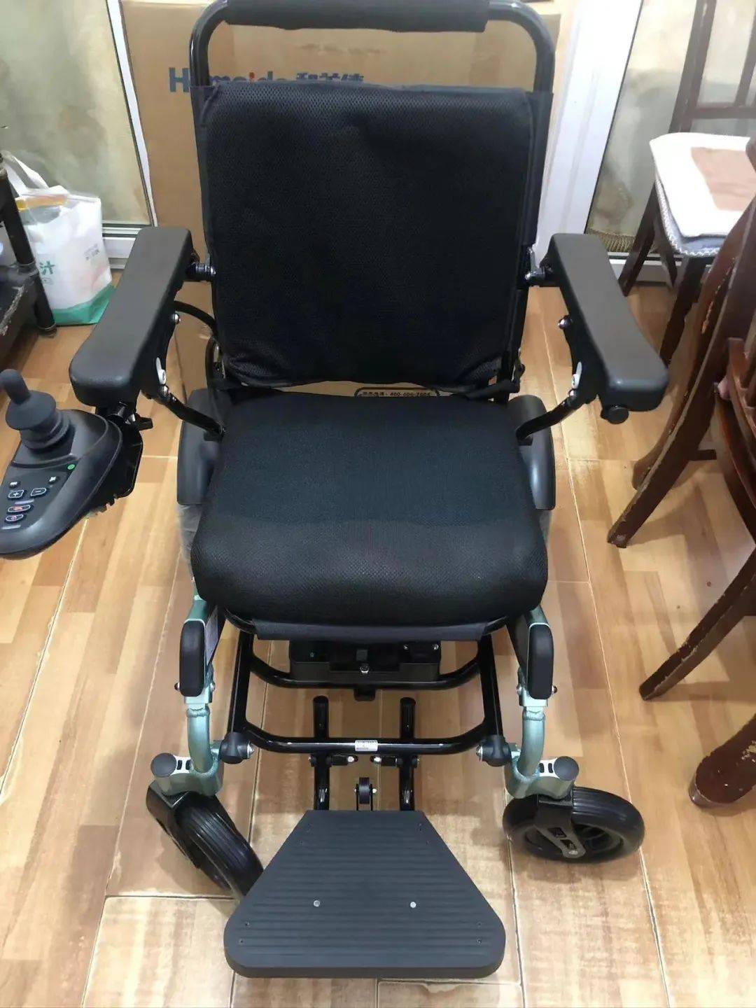 本人转让一款和美德电动轮椅转让有需求的联系春季穿着正当时