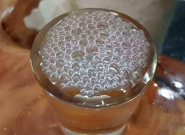 从男人爱酒，看被价格埋没的极品粮食酒