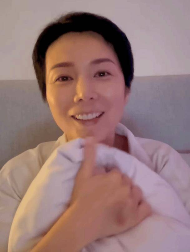 曾经港姐季军，如今抗癌路上盼与女儿长相伴