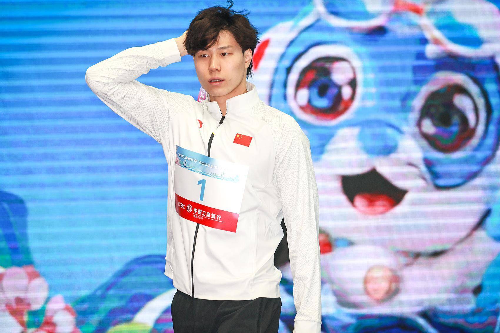 覃海洋2025春锦赛200米蛙泳夺冠，十五运会期待再创辉煌