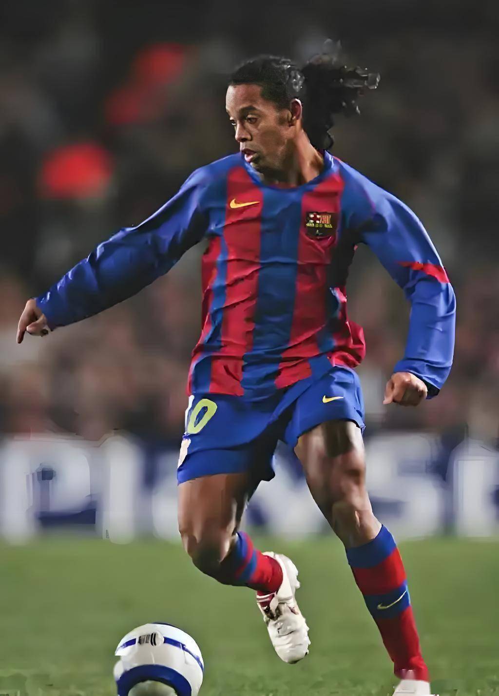 象征战术灵魂的10号球衣,巴萨下一个接手的球员会是谁?