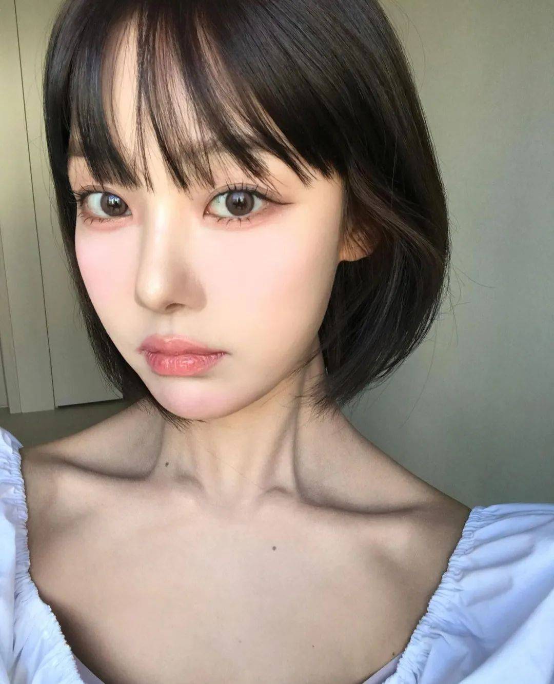 短发女生最自信