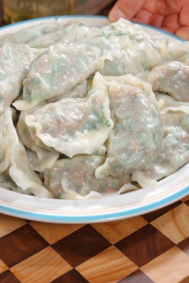 一口就爱上的饺子，调馅秘方公开！ 学会这招调馅，饺子香过馒头！