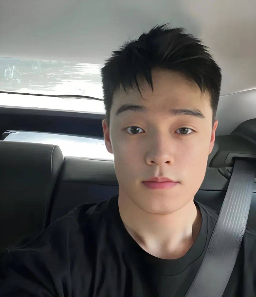 适合中国男生剪的3款发型硬朗帅气别再乱剪了