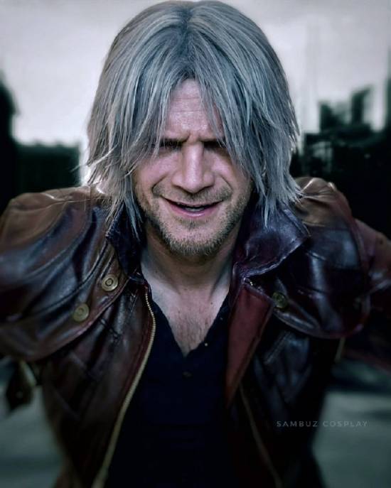 职业COSER叔圈小哥哥 cosplay生化危机里昂