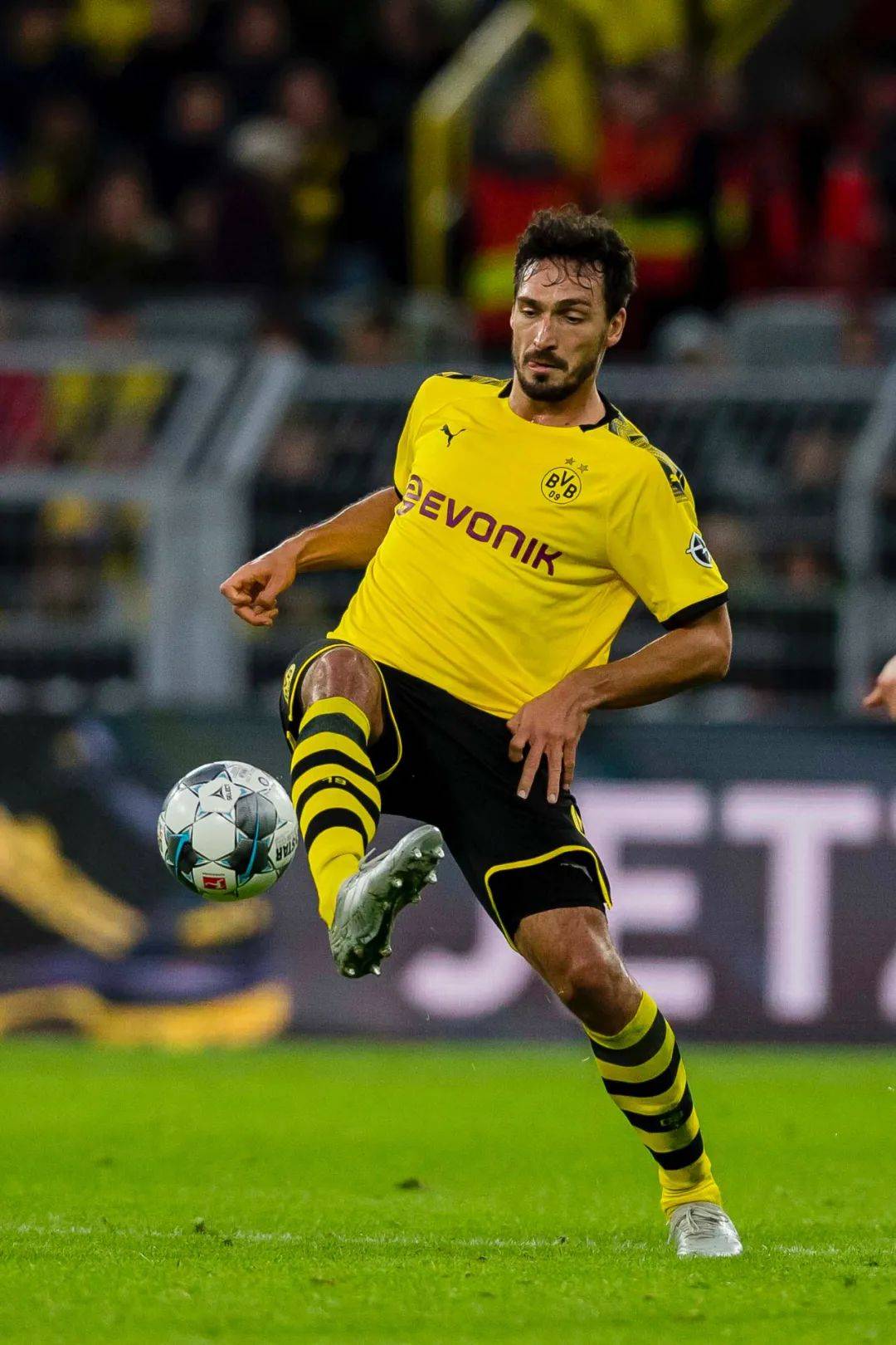 江湖再无"胡肯鲍尔"外脚背