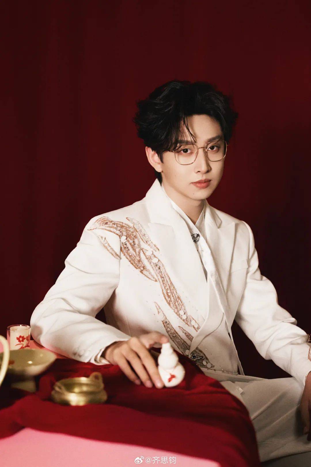 知名主持人，自曝曾患精神疾病