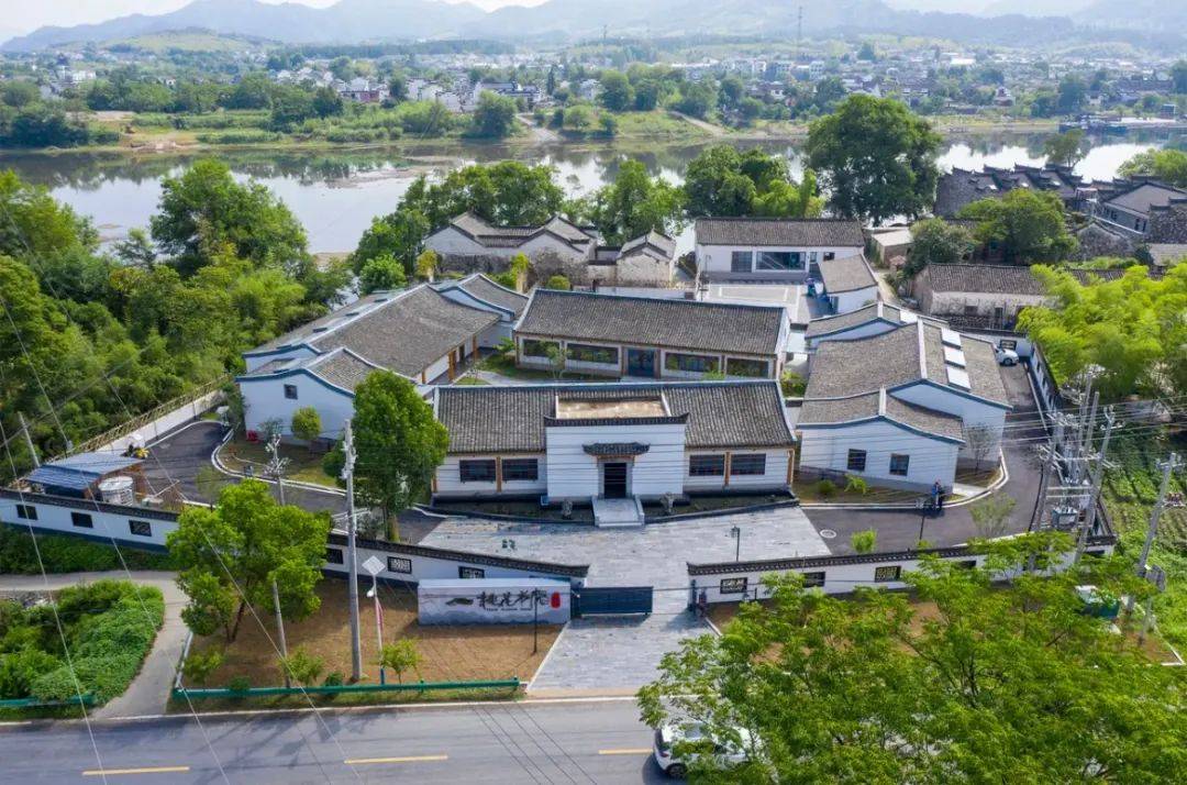 连续举办第一届,第二届泾县"最美民宿"评选活动,共评选出觅源,陌上溪