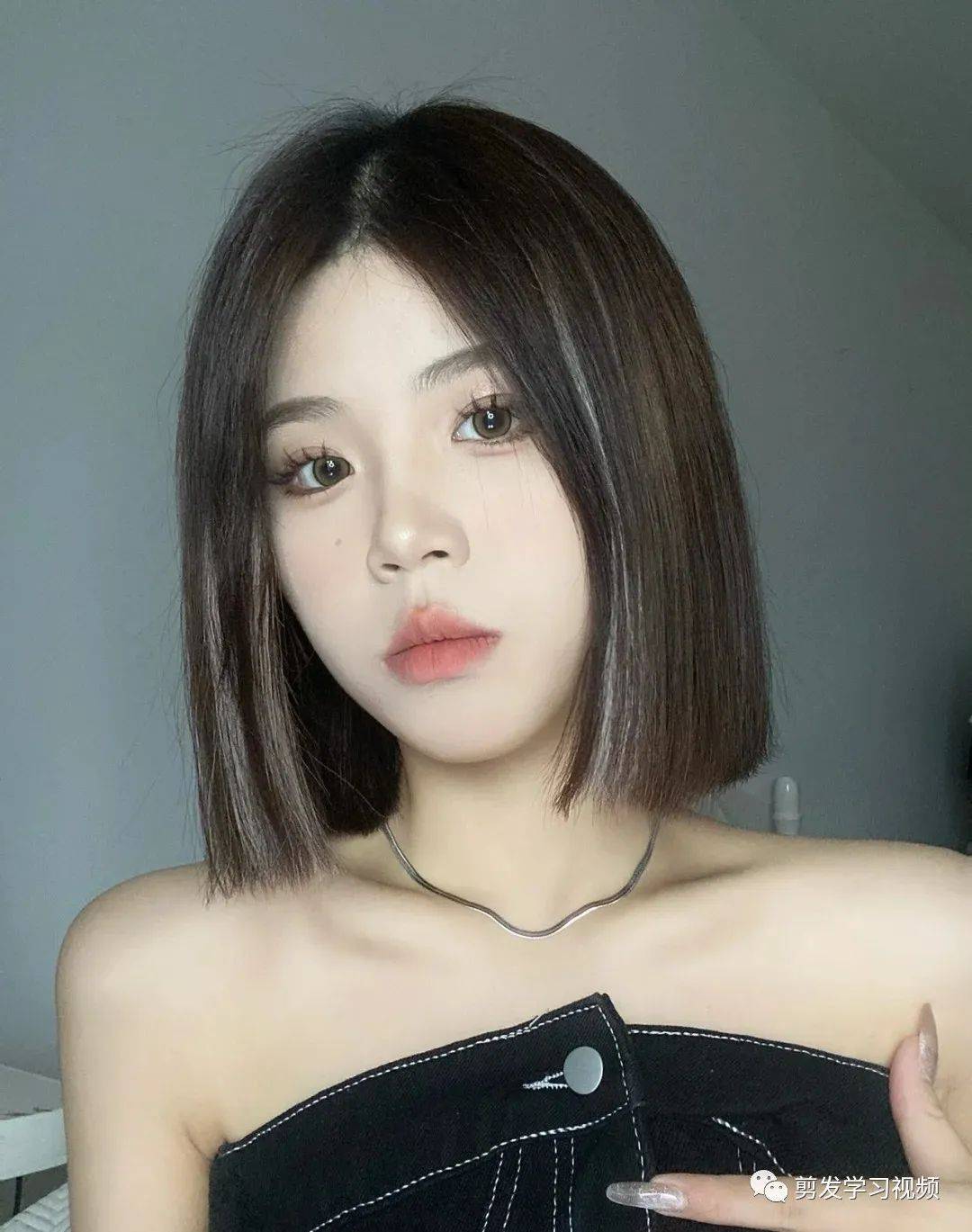 春夏发型来了短发这样剪超减龄