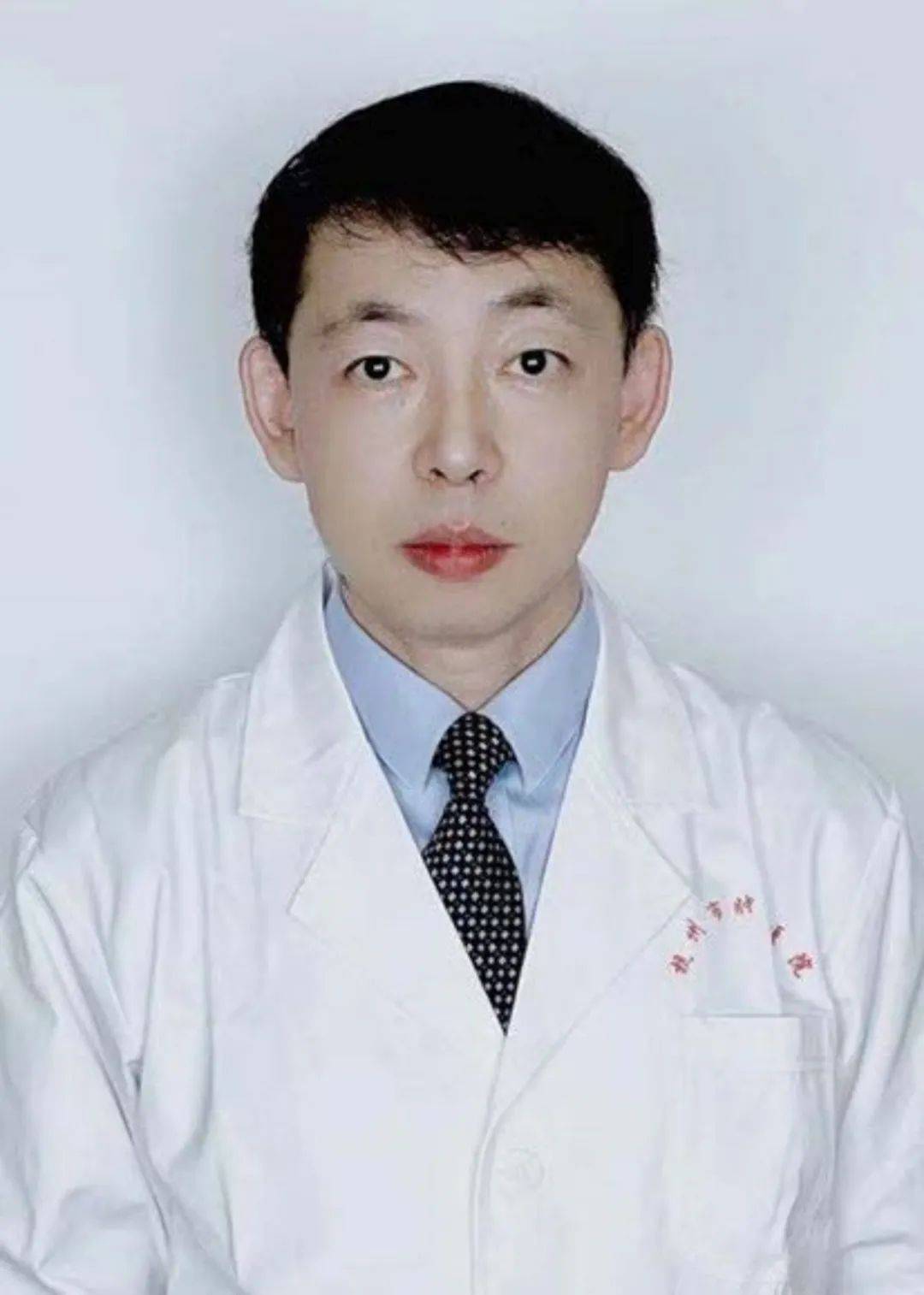 王文龙副主任中医师医学博士,浙江省名中医林胜友教授学术继承人,省级