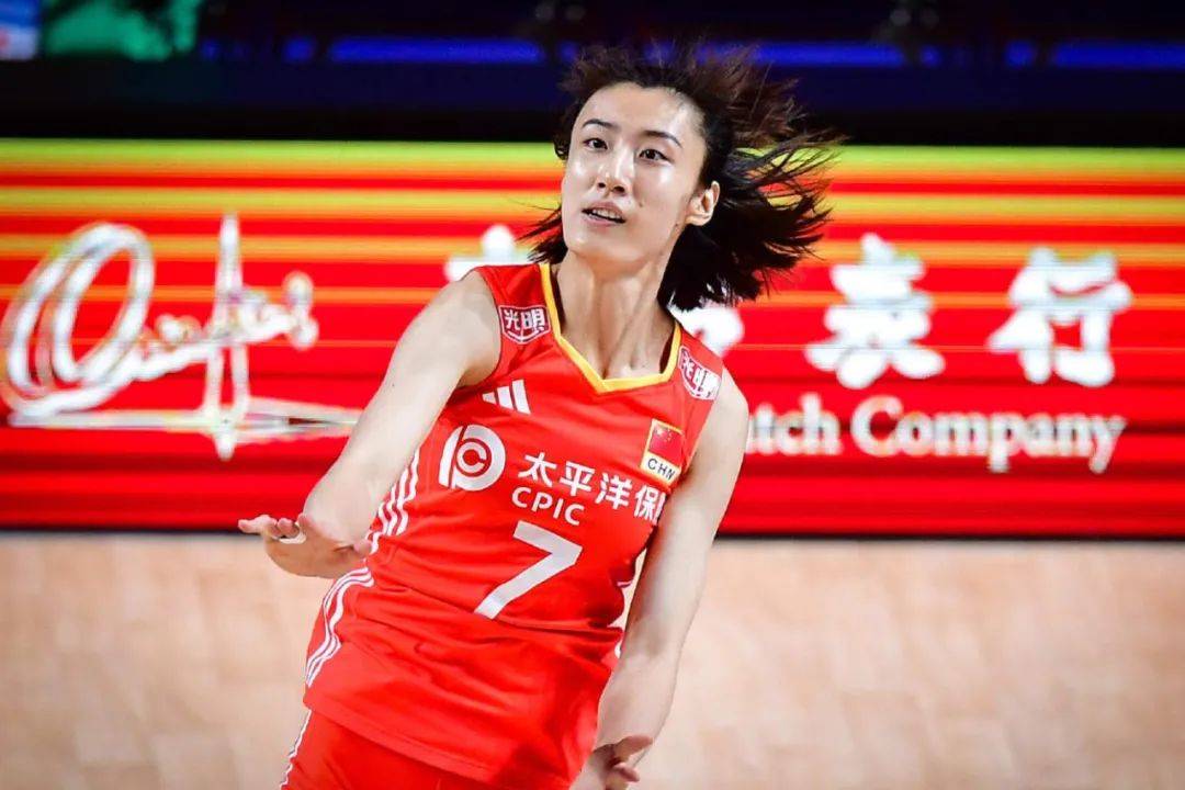 中国女排李盈莹 王媛媛 姚迪 已被公示