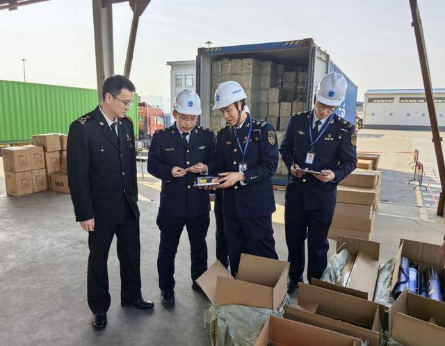 烟花爆竹谎报为普通货物！山东海事连查两起危险货物瞒报案件