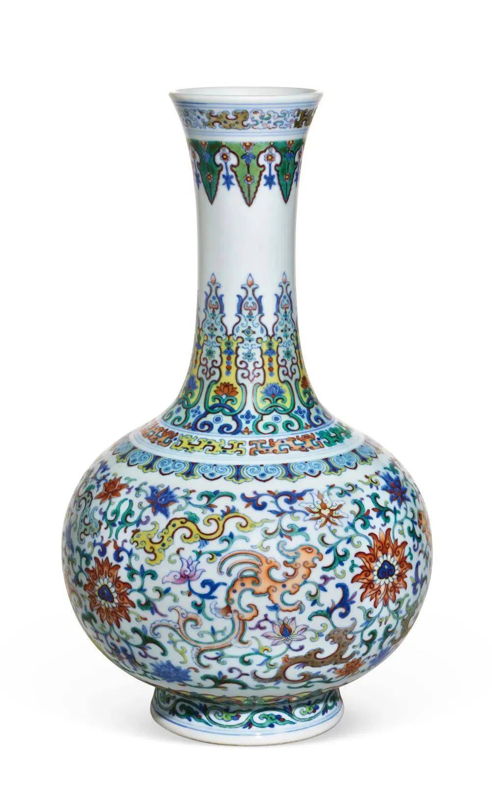 — 清乾隆斗彩穿花夔龙夔凤纹玉堂春瓶