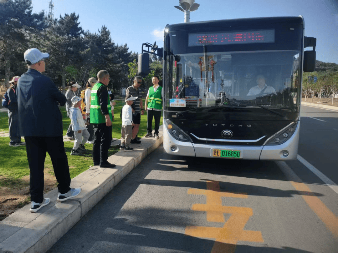 五一高峰服务保障再升级 守护市民游客美好出行