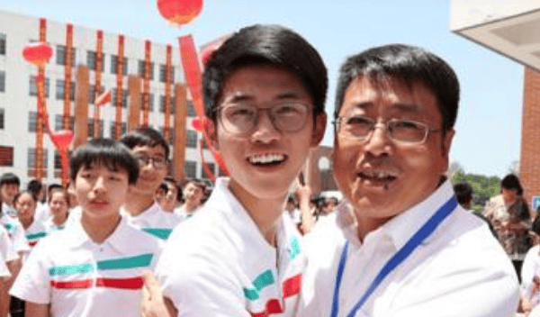 渭南高中招生计划_渭南中考分数线_渭南高级中学录分线