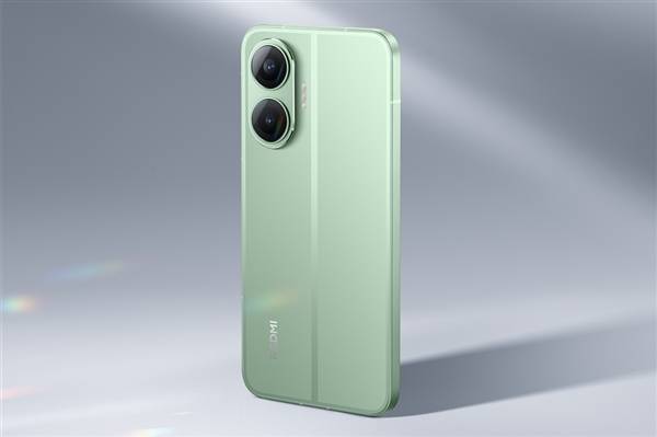REDMI产品名被友商致敬 卢伟冰喊话：希望产品力也能跟上