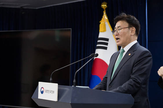 科技部长带队“抢芯”：韩国启动全球最大GPU采购行动