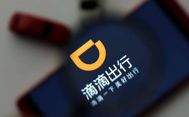 原创             解放军智能技术专家冯旸赫，下班后意外死亡，外媒：中国再遭重创