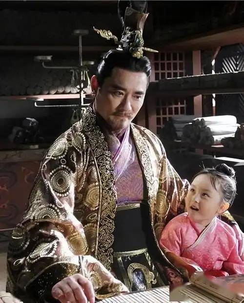 然而,在2019年的《大宋宫词》中,他饰演秦王赵廷美一角依旧引人瞩目