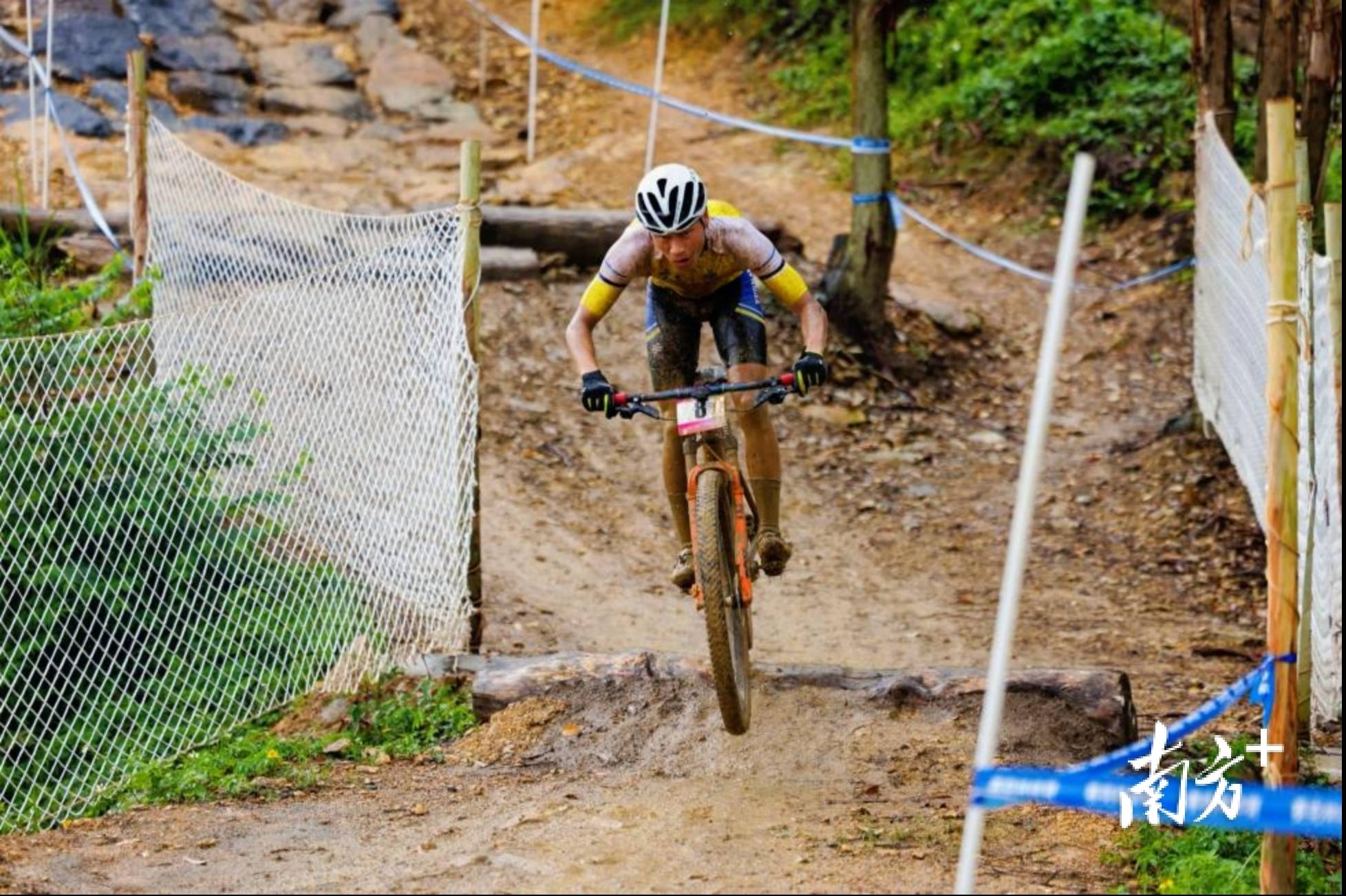 67名运动员恩平竞速,全运会自行车