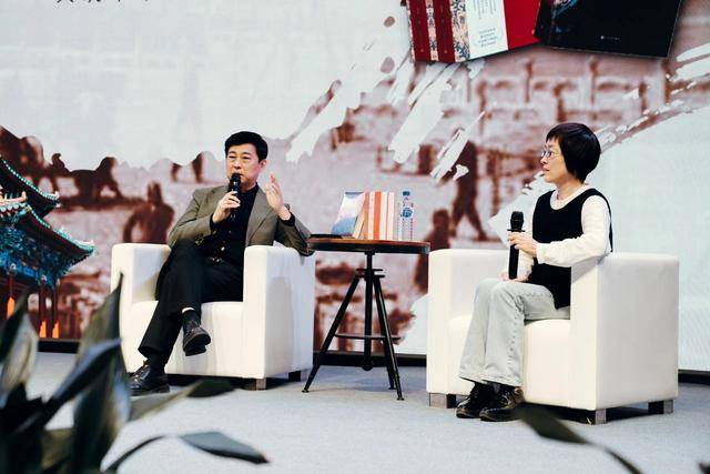 Zhu Yong谈论“国宝”：通过禁忌城市，历史可以接