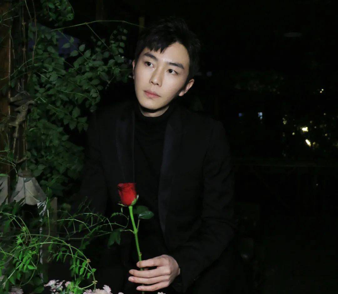 贺鹏专访 | “淡人霸总”赵甲第再度来袭