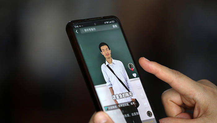韦东奕获学术范畴抖音涨粉世界纪录认证
，自己不会再对外做任何回应