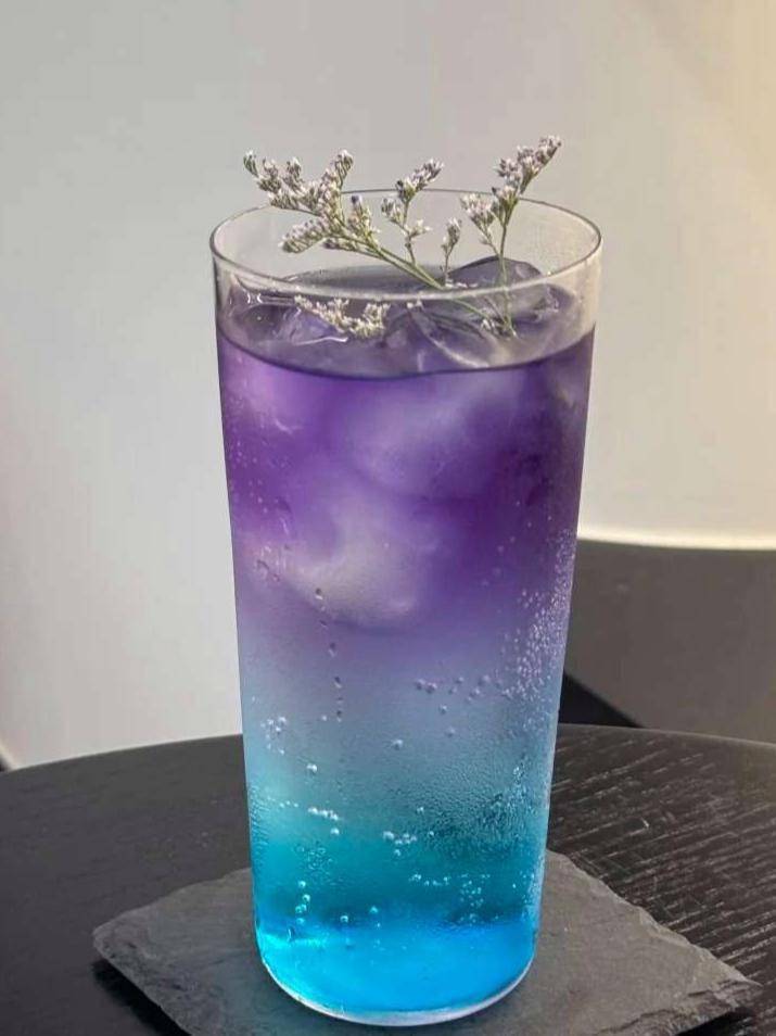 星空蝶豆花茶,颜值爆表夏日饮品,梦幻蓝色治愈心情