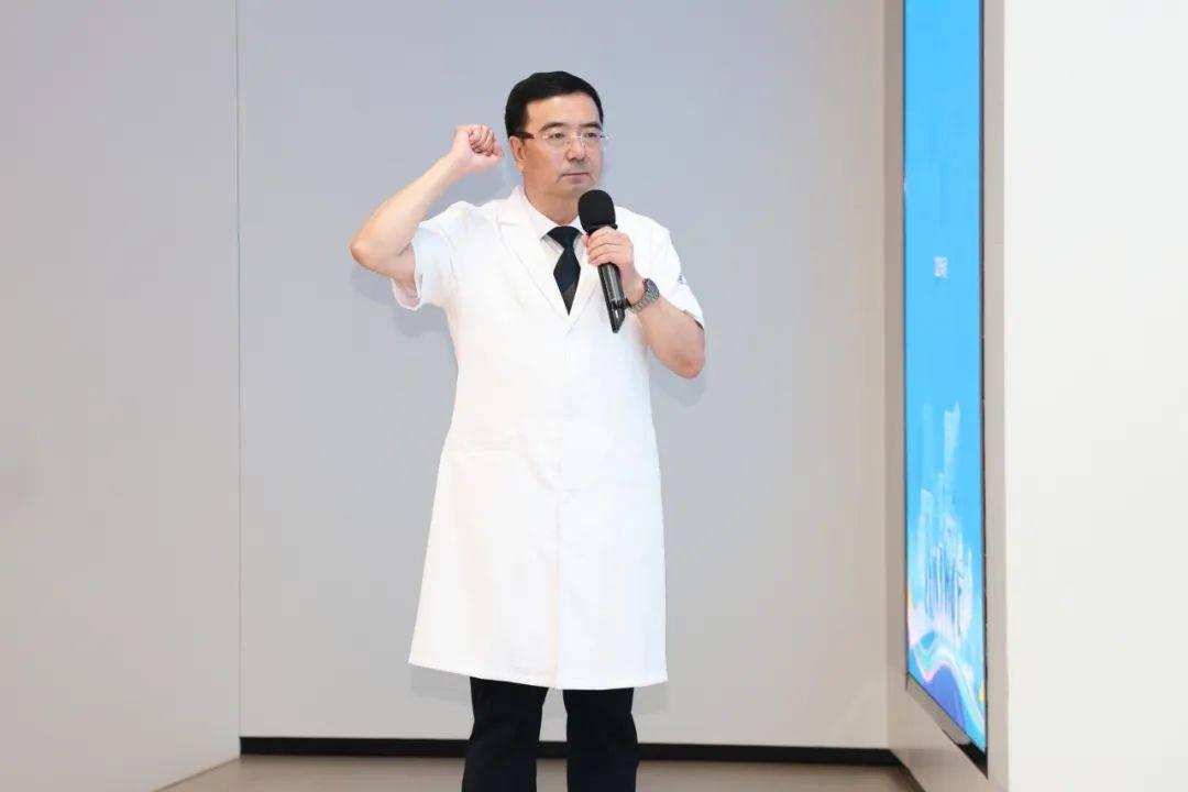 亚洲卡4卡5卡6卡2022入口:青春共赴 智启未来——河北医大一院举行2025届毕业典礼