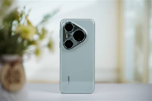 1英寸摄像头太夸张！华为Pura 80 Pro+釉青图赏
