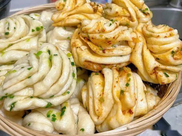 蒸花卷时间咋把控？面团状态等因素决定成败