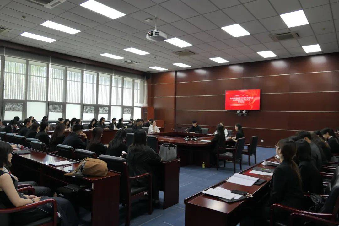 _中央戏剧学院第一届_中央戏剧团