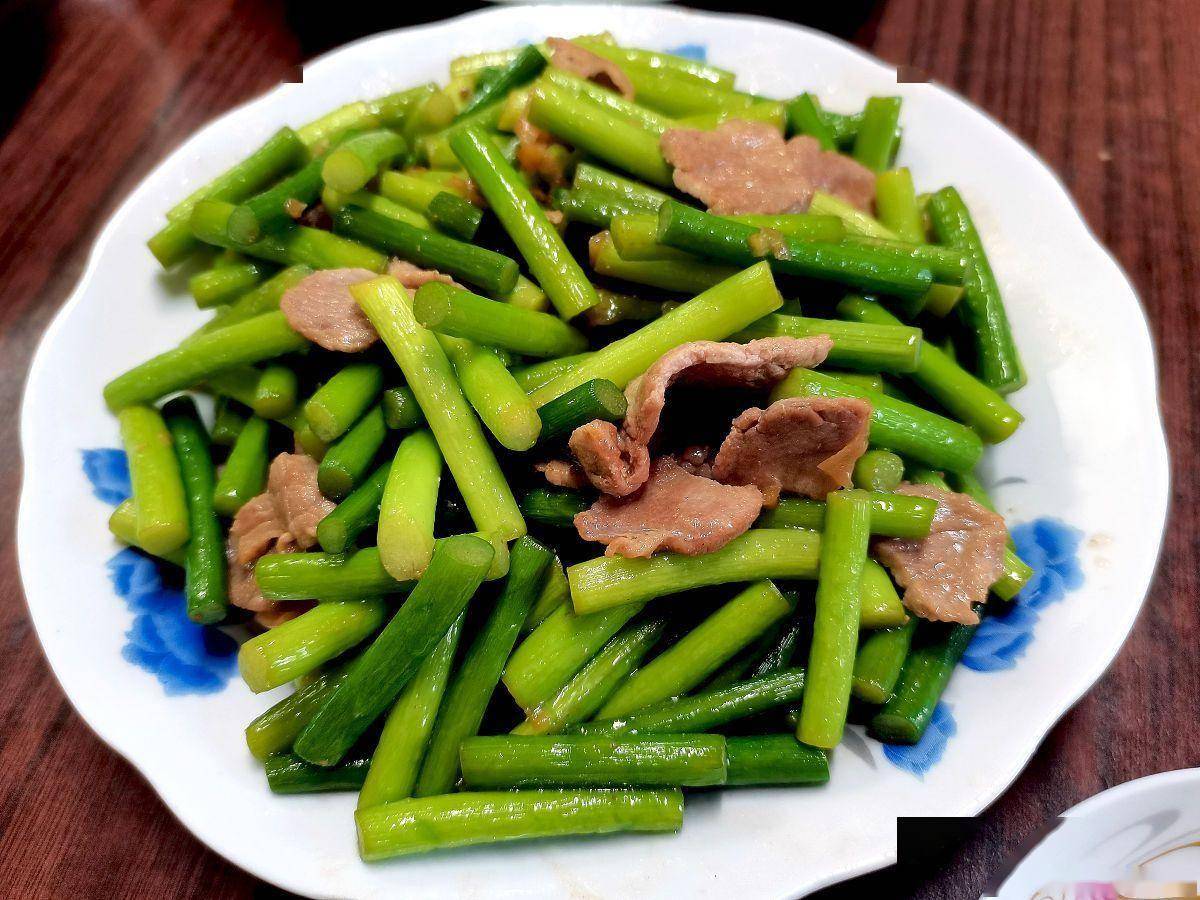 马齿菜发糕的家常做法__盐菜扣肉的家常做法