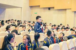 科学家进校园，点燃杨浦少年“航天梦”