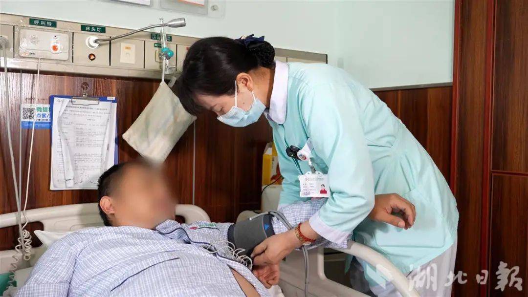 一天两包，40岁男子血管几乎全堵