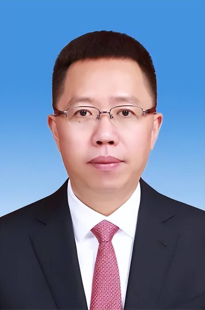 对月亮心动:四川已有7位党委副书记兼任政法委书记