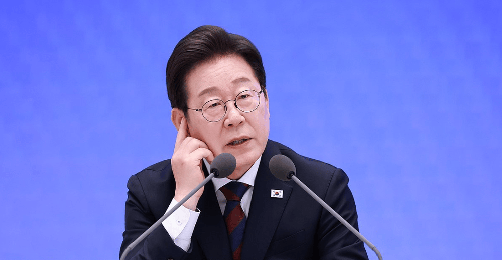 爱上负心人:韩国总统：将尽快改善韩中关系
