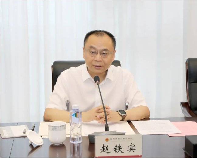 在我一生最猥琐的时候遇见你:江苏省检察院党组书记、检察长赵铁实调研指导徐州检察工作