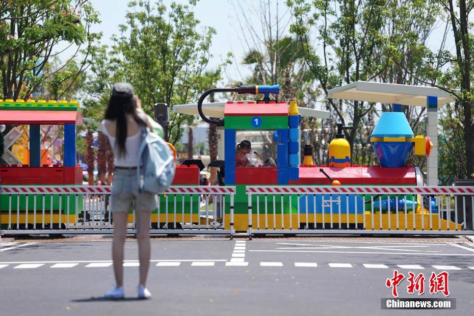 上海乐高乐园迎来盛大开园 上海乐高乐园迎来盛大开园