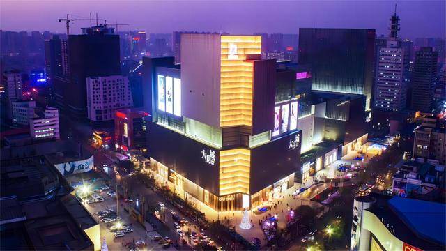 Z深读丨从“爆红”到“长红”，首店经济点燃消费热潮